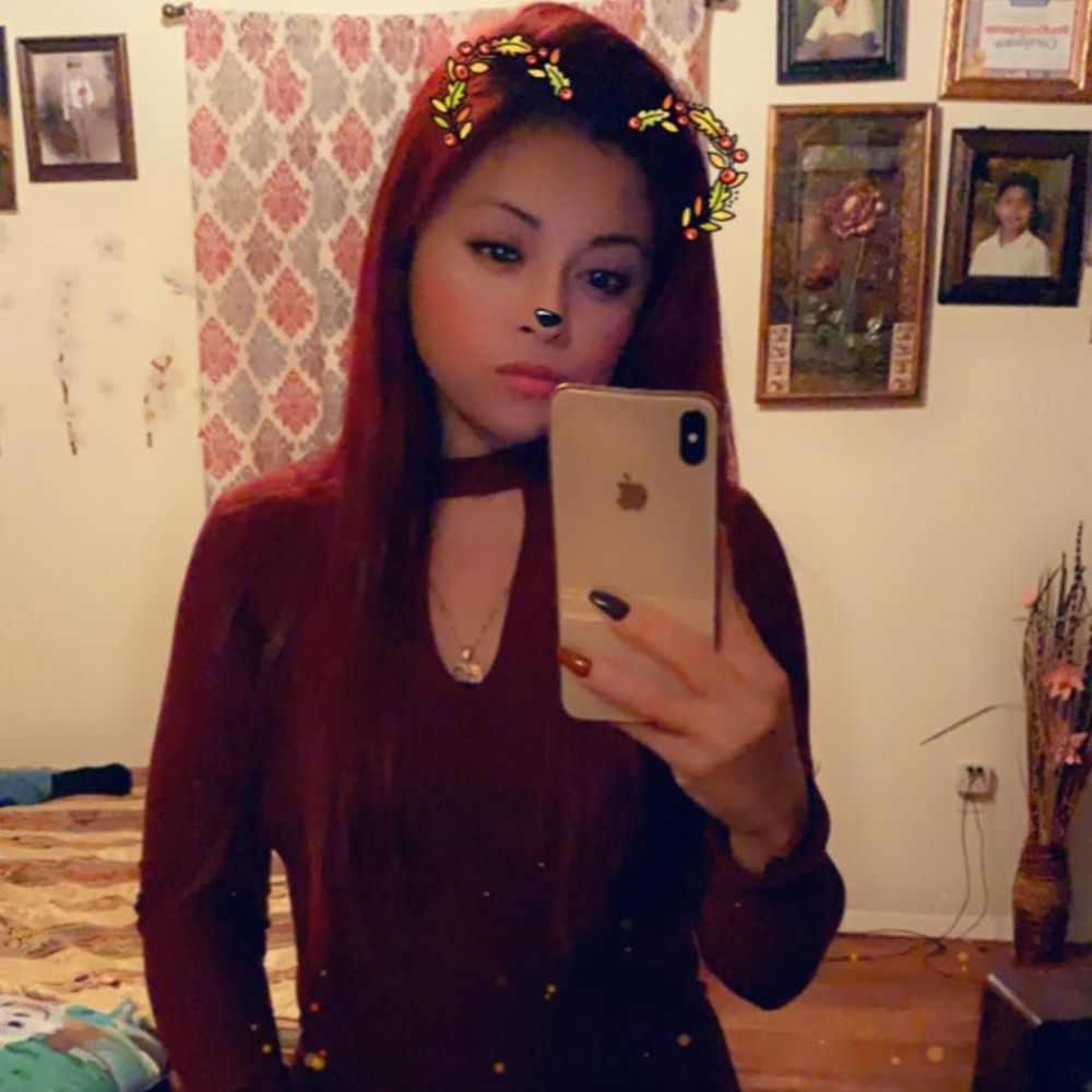 Meet your Posher, Yesi